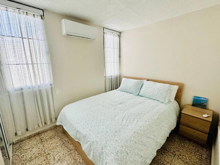 Вілла Ocean Breeze Punta Santiago Екстер'єр фото